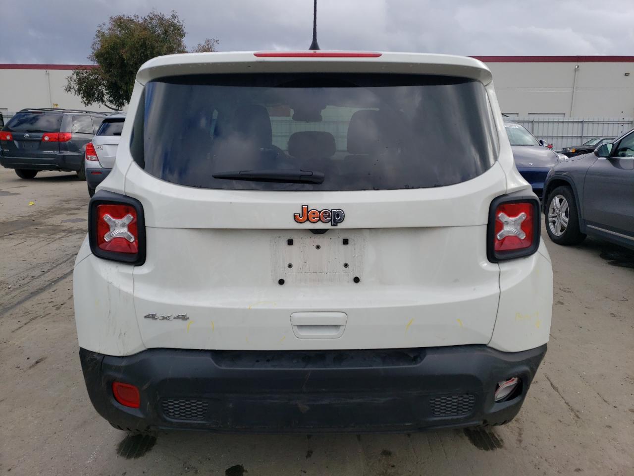 2023 JEEP RENEGADE LATITUDE VIN:ZACNJDB13PPP26548