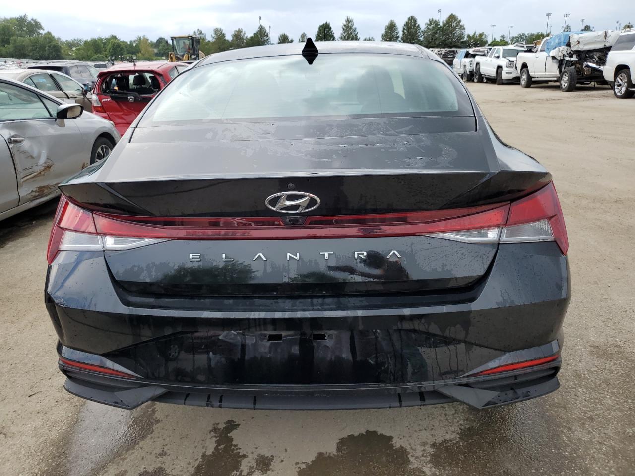 2022 HYUNDAI ELANTRA SEL VIN:5NPLM4AG6NH063392