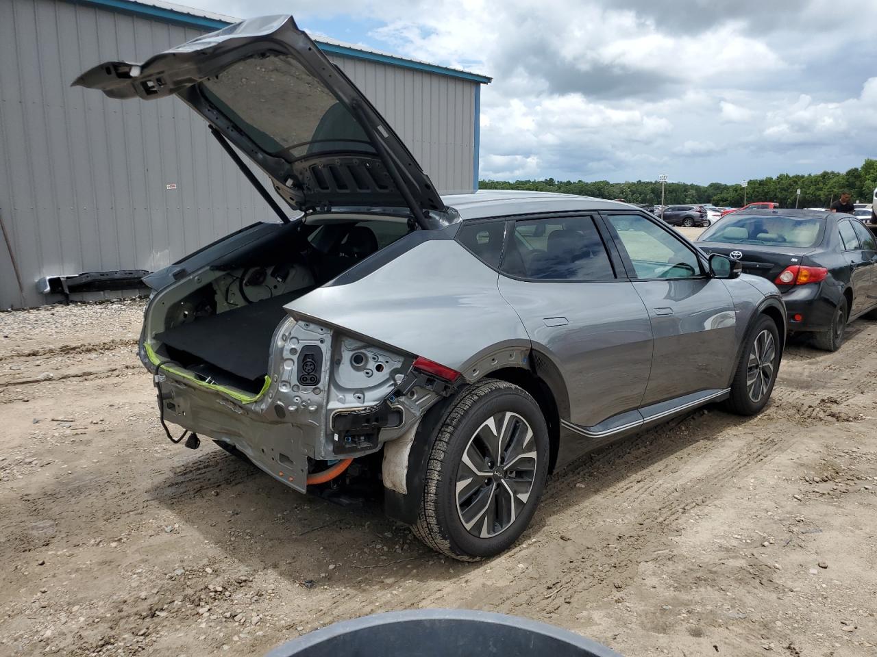 2022 KIA EV6 LIGHT VIN:KNDC34LA8N5029594
