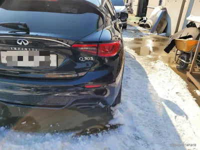 2017 Infiniti Q30 VIN: