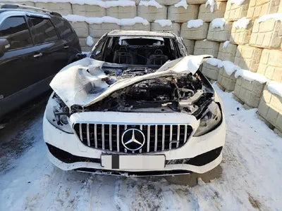 2017 Mercedes-Benz E 220 VIN: