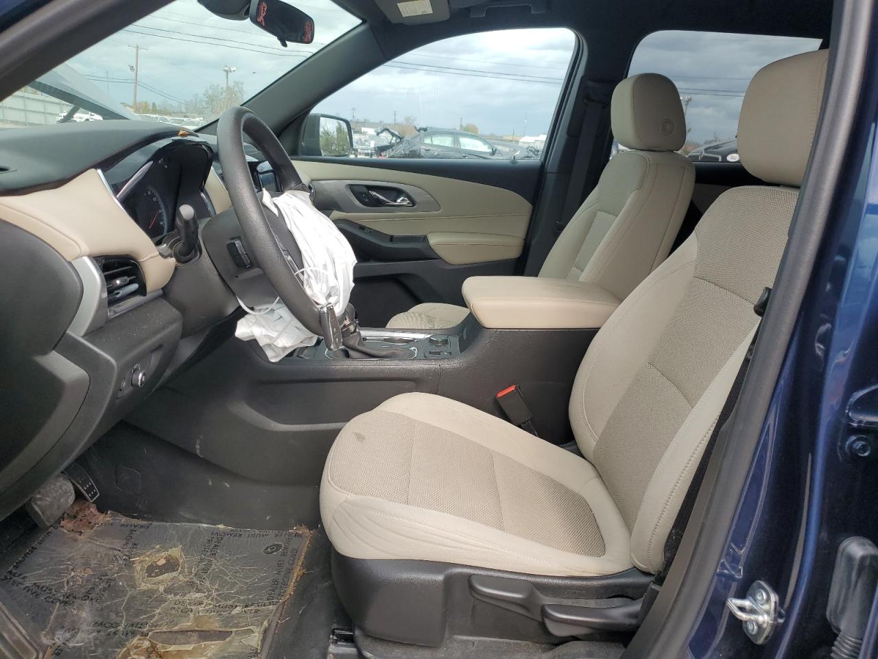 2022 CHEVROLET TRAVERSE LS VIN:1GNEVFKW8NJ190604