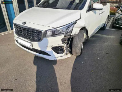 2018 Kia Carnival KNAME81ABKS519952 VIN:KNAME81ABKS519952