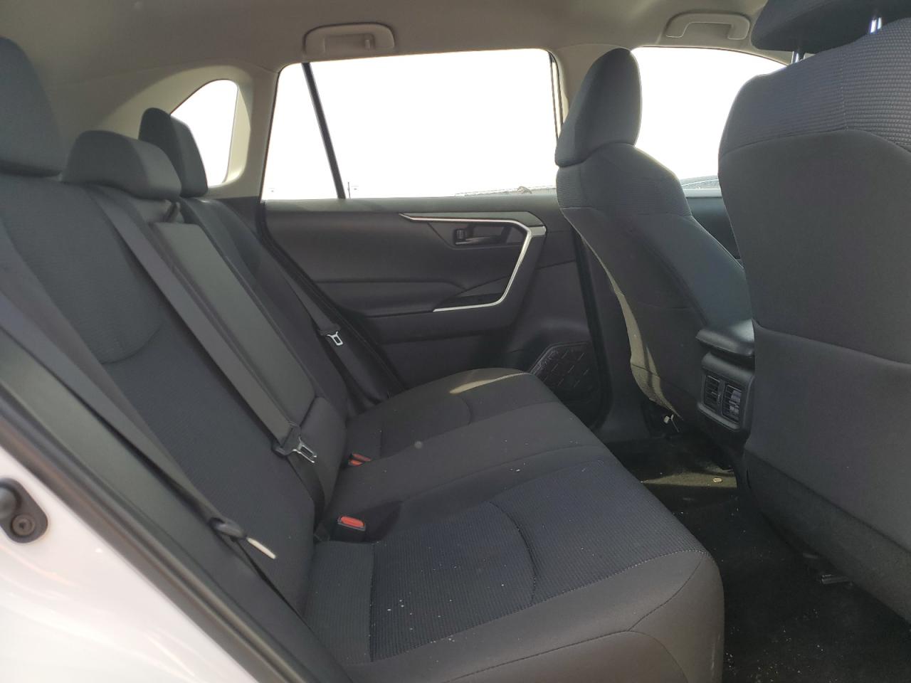 2024 TOYOTA RAV4 LE VIN:2T3H1RFV4RW302035