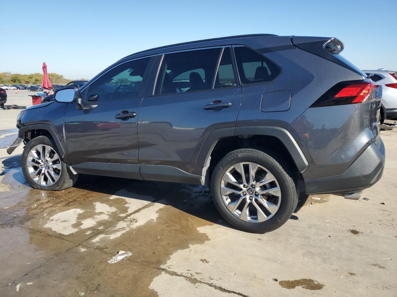 2022 TOYOTA RAV4 XLE PREMIUM VIN:2T3C1RFV2NC176280