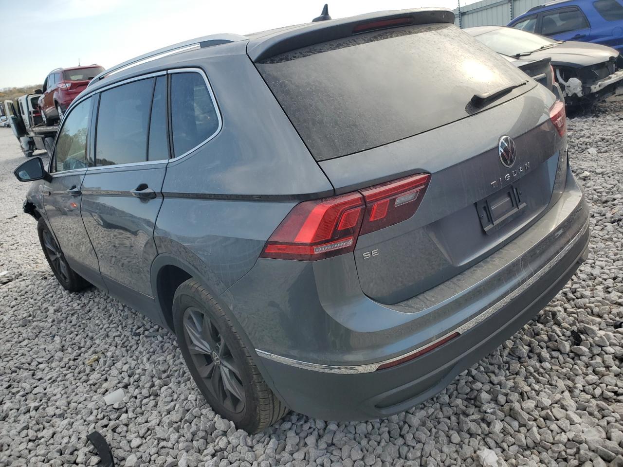 2024 VOLKSWAGEN TIGUAN SE VIN:3VV2B7AX4RM019590