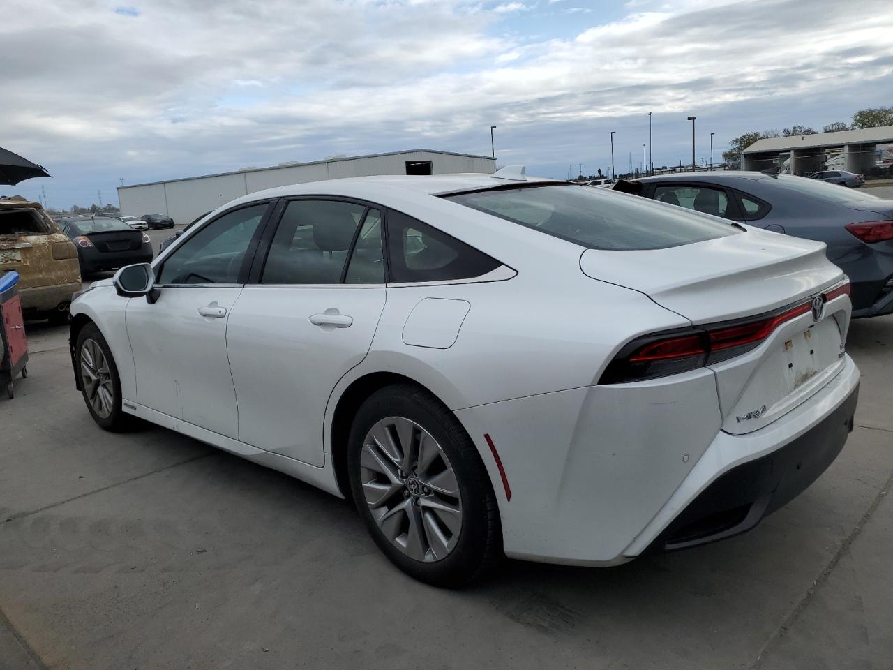 2023 TOYOTA MIRAI XLE VIN:JTDAAAAA8PA010262
