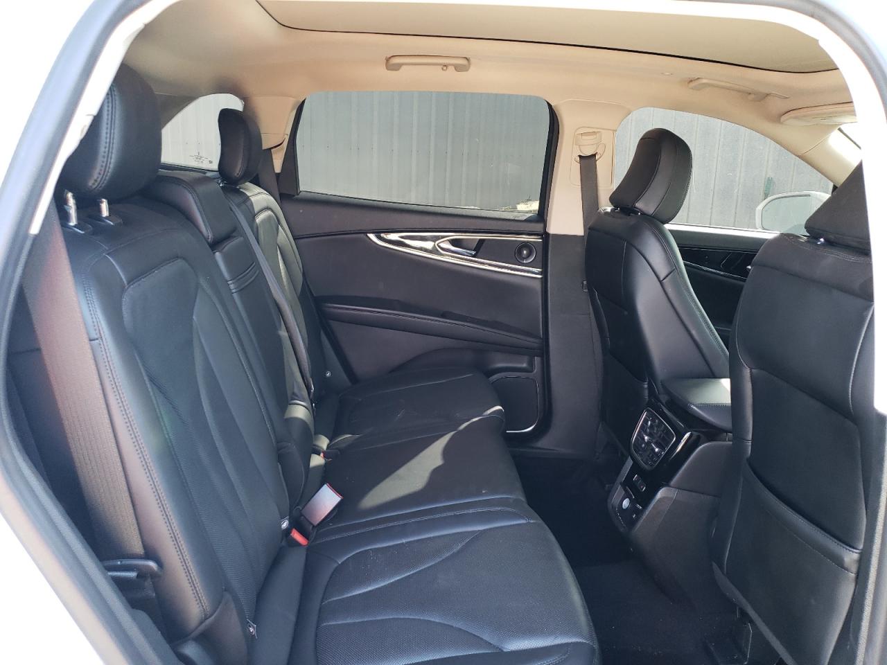 2023 LINCOLN NAUTILUS RESERVE VIN:2LMPJ8K92PBL12013