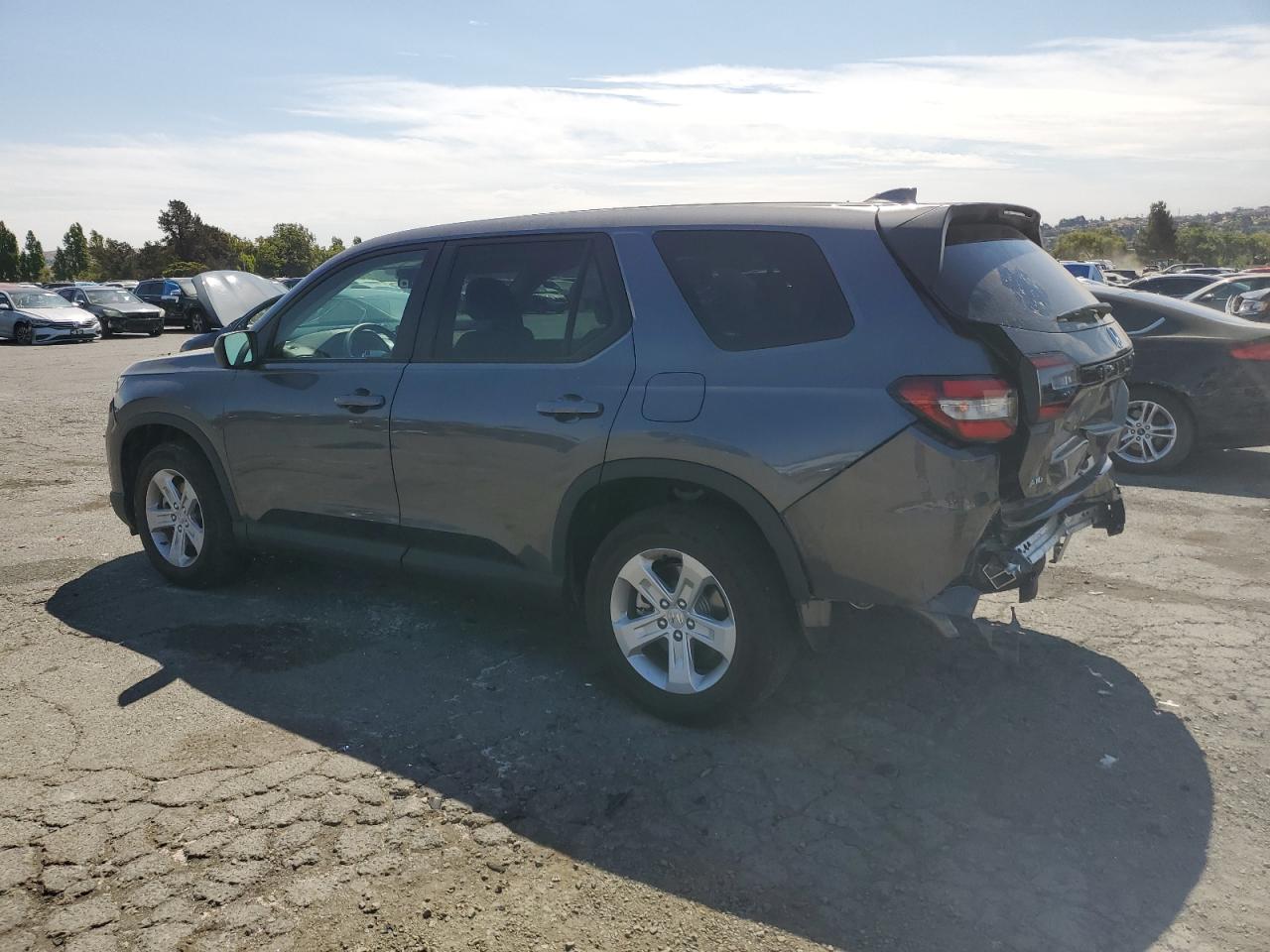 2023 HONDA PILOT LX VIN:5FNYG1H22PB024418