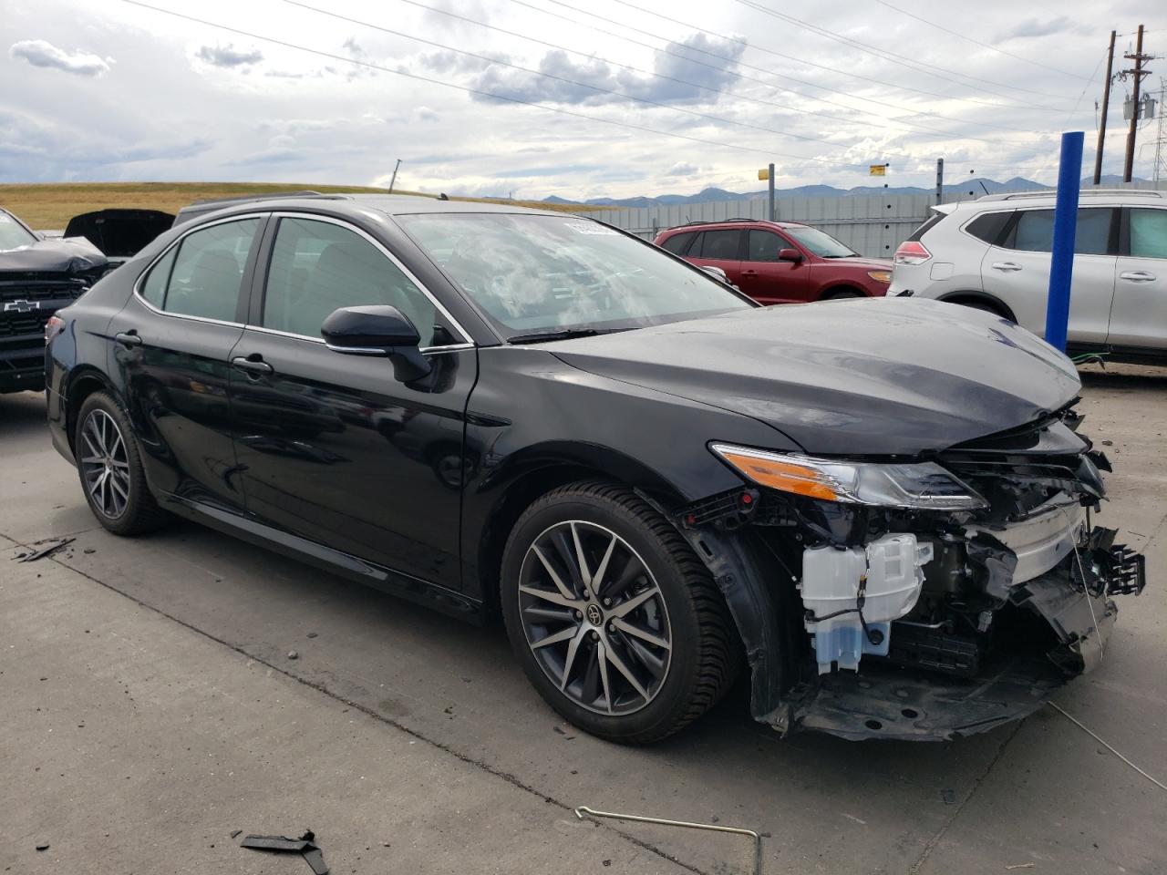 2022 TOYOTA CAMRY XLE VIN:4T1F31AK7NU589714