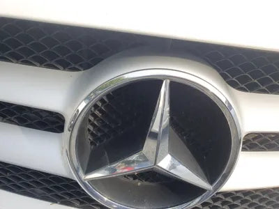 2015 Mercedes-Benz C 200 VIN: