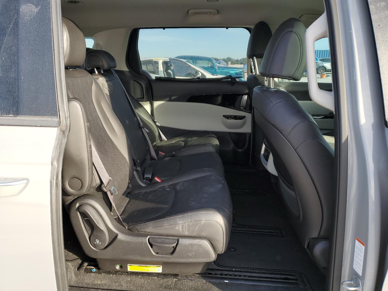 2022 KIA CARNIVAL EX VIN:KNDNC5H38N6147034