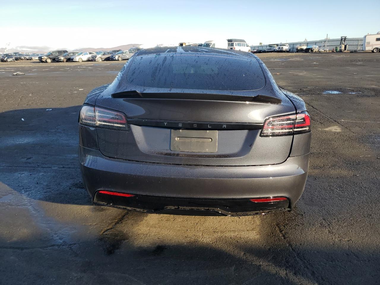 2024 TESLA MODEL S  VIN:5YJSA1E57RF534207