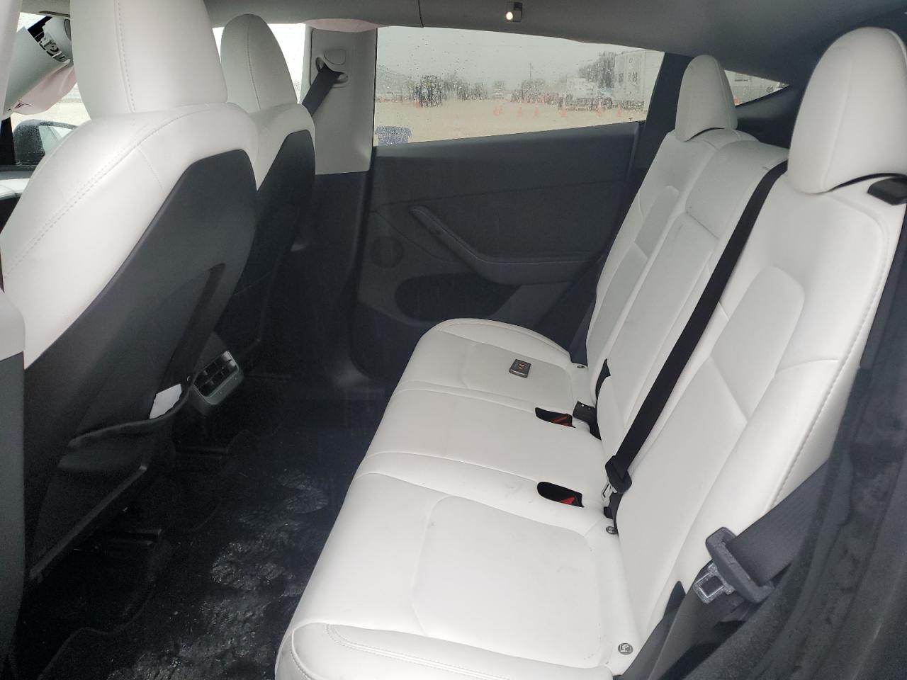 2023 TESLA MODEL Y  VIN:7SAYGDEE3PA191984