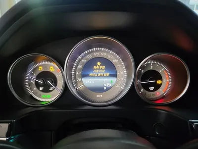 2014 Mercedes-Benz E 220 VIN: