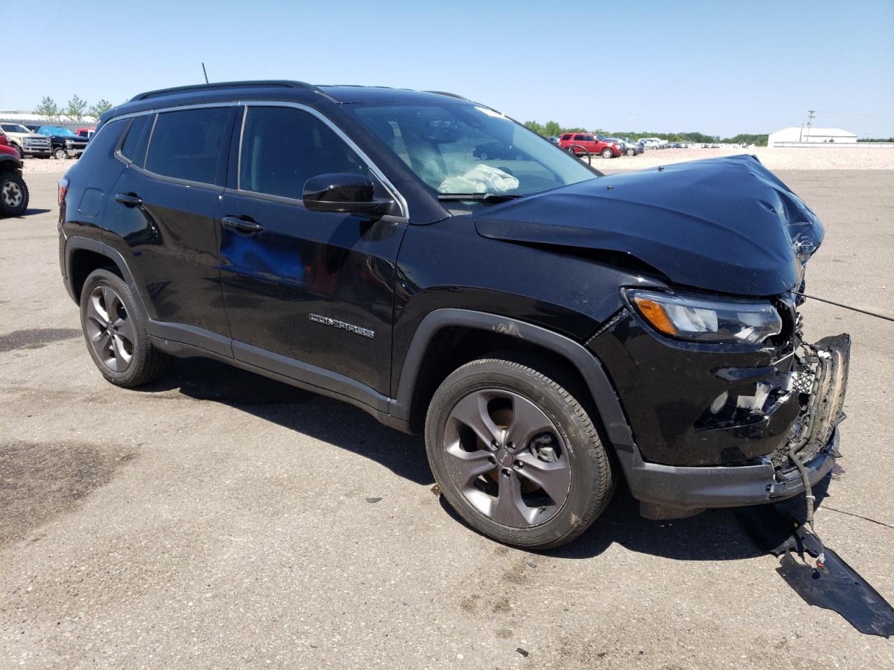 2022 JEEP COMPASS LATITUDE LUX VIN:3C4NJDFB3NT132649