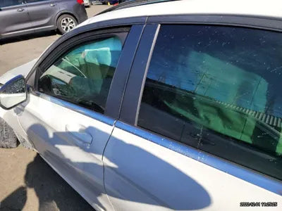 2015 Mercedes-Benz C 200 550KMWDDWF4CBXFF0 VIN:550KMWDDWF4CBXFF0