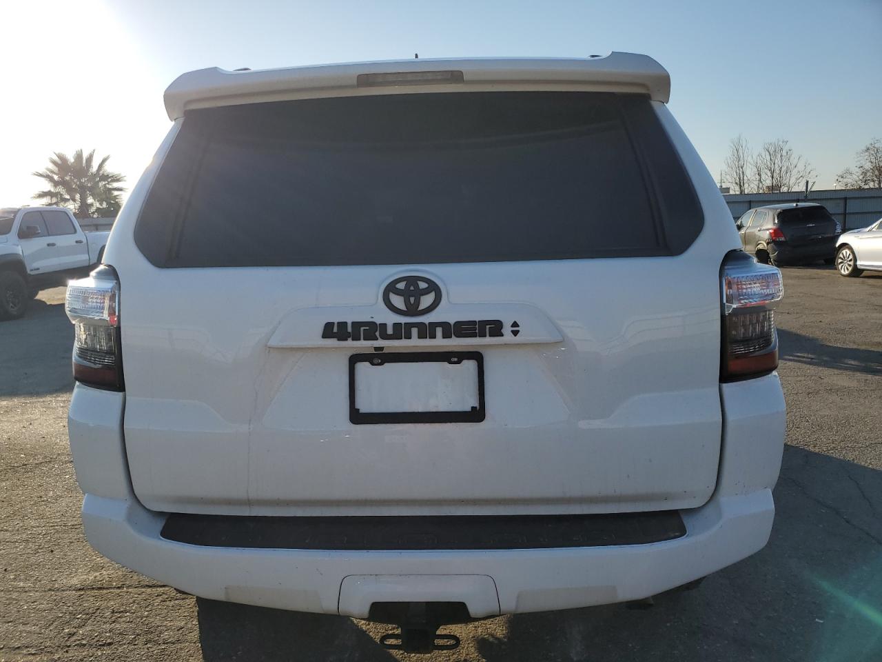 2023 TOYOTA 4RUNNER SE VIN:JTENU5JR1P6182251