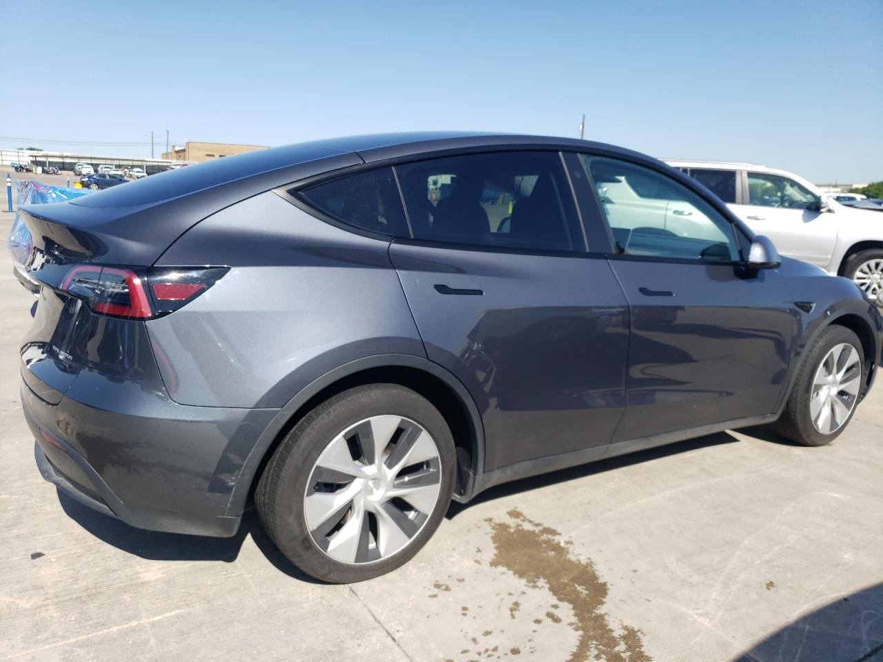 2023 TESLA MODEL Y  VIN:7SAYGAEE7PF768825