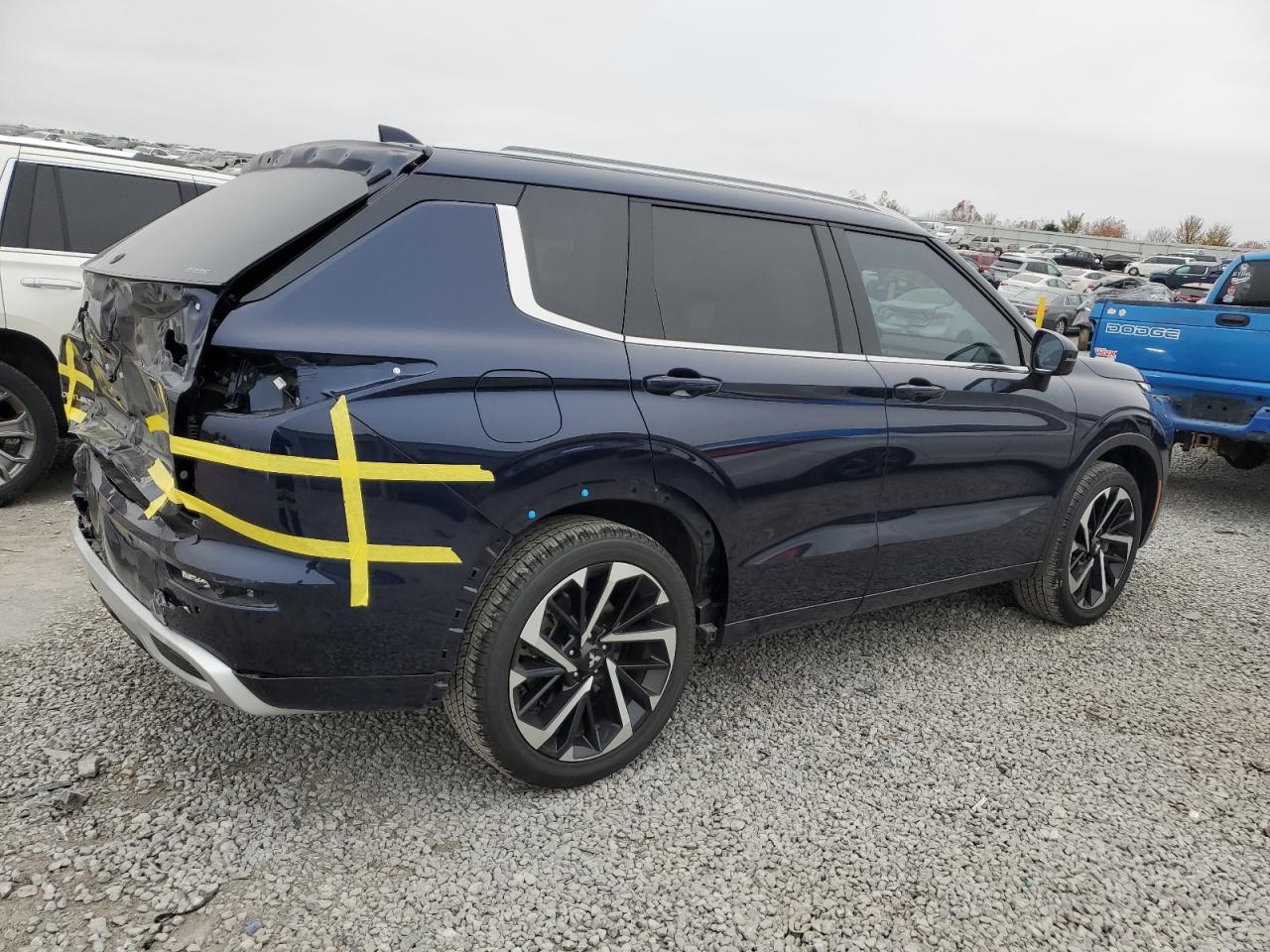 2024 MITSUBISHI OUTLANDER SEL VIN:JA4J4WA89RZ032674