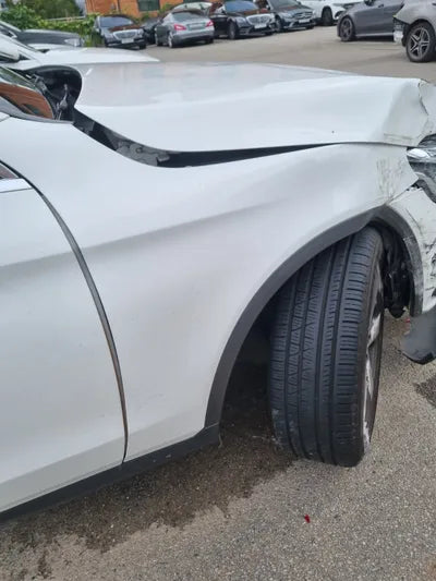 2019 Mercedes-Benz GLC 300 WDC0J4KB2KF528068 VIN:WDC0J4KB2KF528068