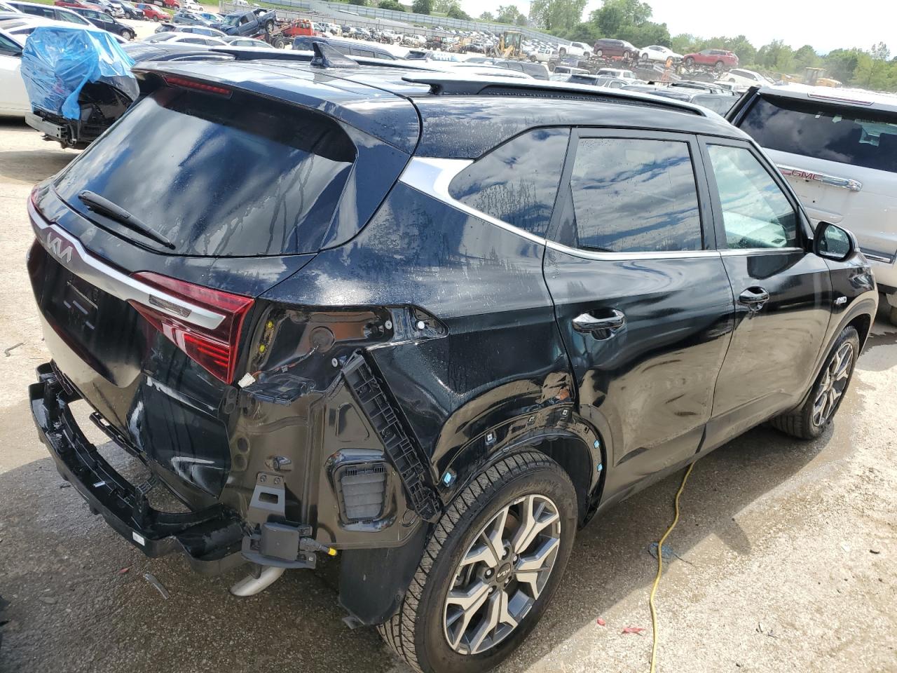 2022 KIA SELTOS EX VIN:KNDERCAA2N7280166