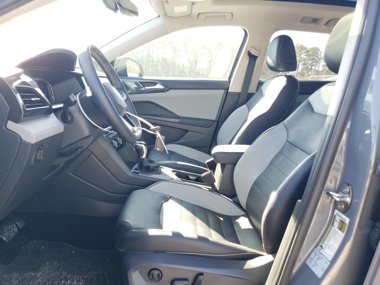 2022 VOLKSWAGEN TAOS SEL VIN:3VV1X7B22NM015161