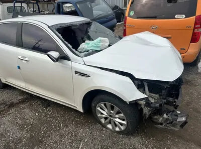 2015 Kia K5 KNAGU416BGA004366 VIN:KNAGU416BGA004366