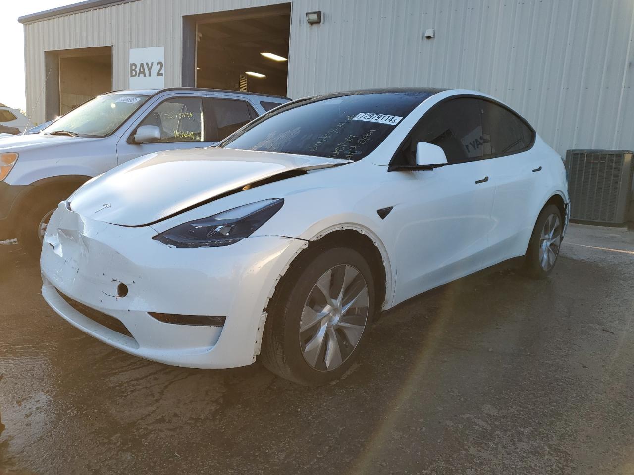 2023 TESLA MODEL Y  VIN:7SAYGAEE0PF772926