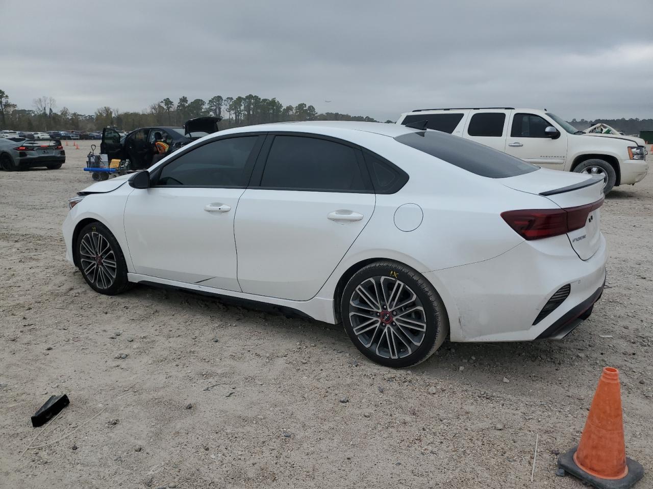 2024 KIA FORTE GT VIN:3KPF44ACXRE716505