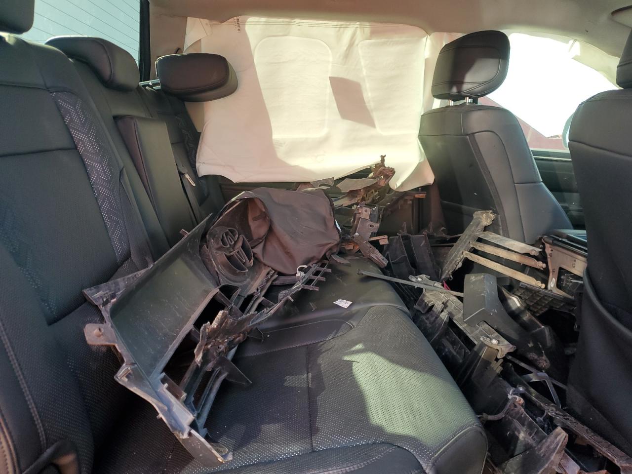 2022 TOYOTA TUNDRA CREWMAX SR VIN:5TFLA5DB7NX043946