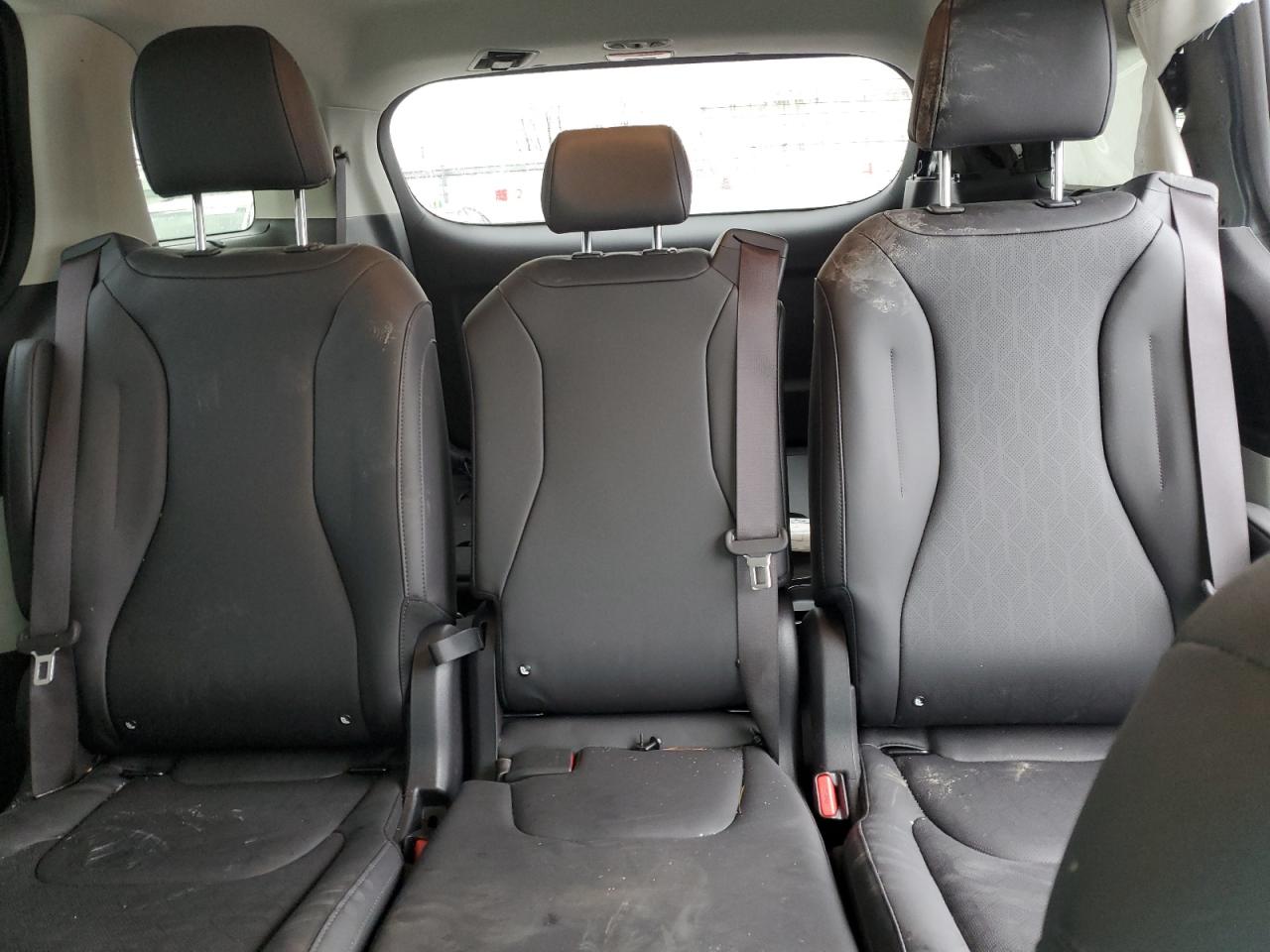2024 KIA CARNIVAL EX VIN:KNDNC5H38R6435092