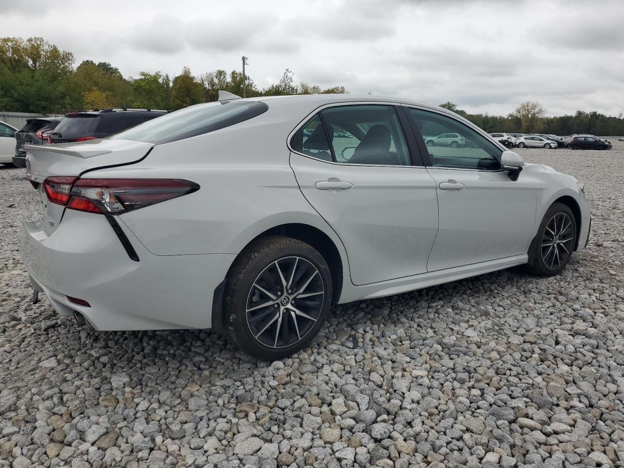 2024 TOYOTA CAMRY SE NIGHT SHADE VIN:4T1G11AK1RU189521