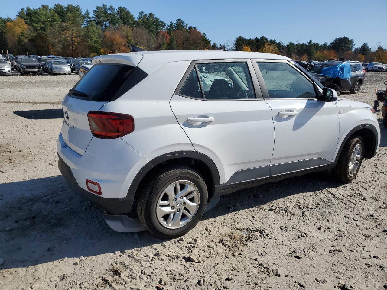 2022 HYUNDAI VENUE SE VIN:KMHRB8A39NU141508