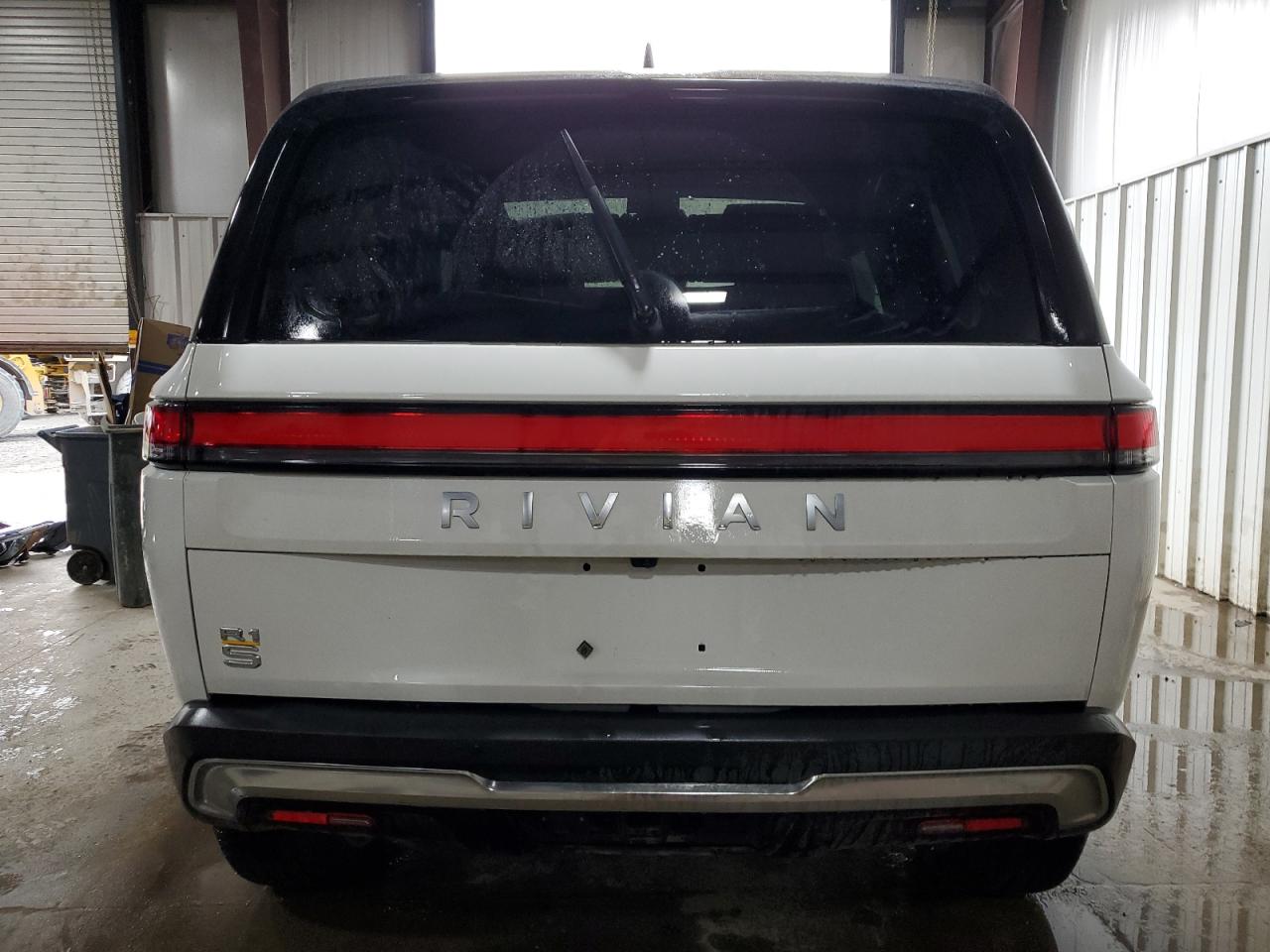 2022 RIVIAN R1S LAUNCH EDITION VIN:7PDSGABL4NN002354