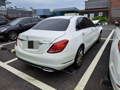 2014 Mercedes-Benz C 220 VIN: