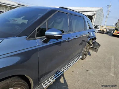 2022 Kia Carnival VIN: