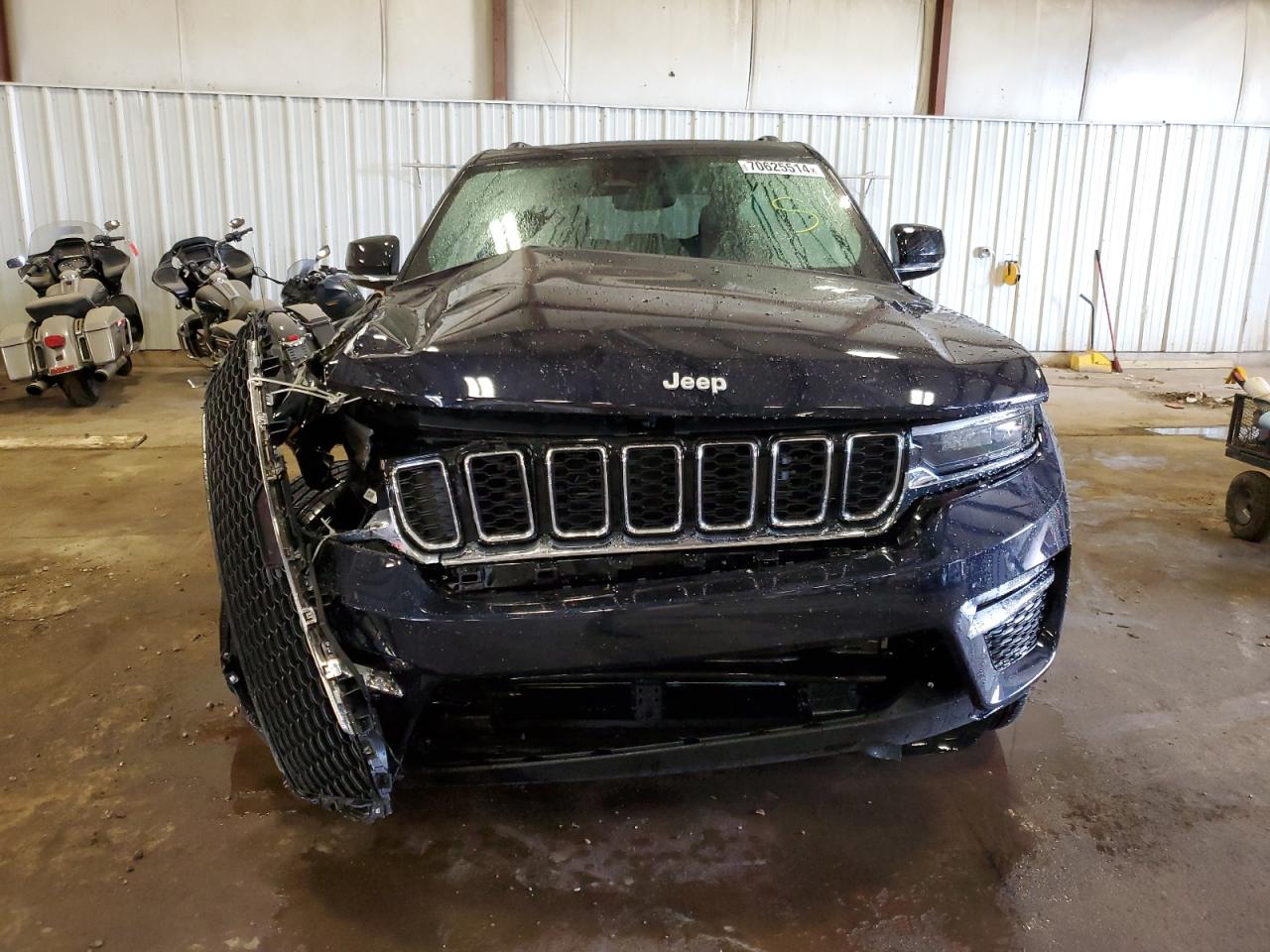 2024 JEEP GRAND CHEROKEE LIMITED VIN:1C4RJHBG8RC239031