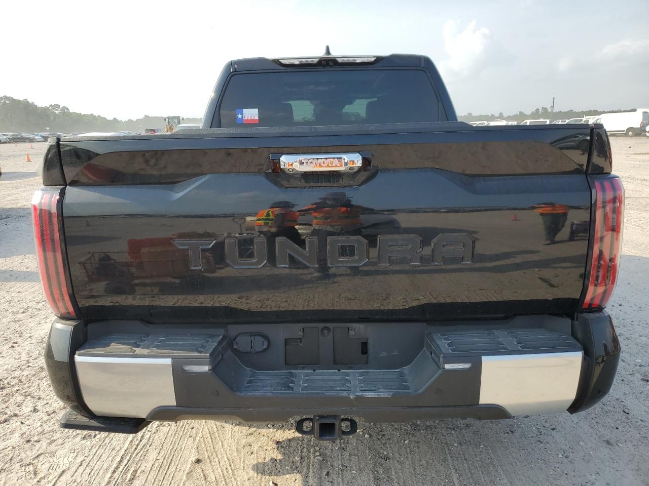 2023 TOYOTA TUNDRA CREWMAX LIMITED VIN:5TFJA5AB6PX027784