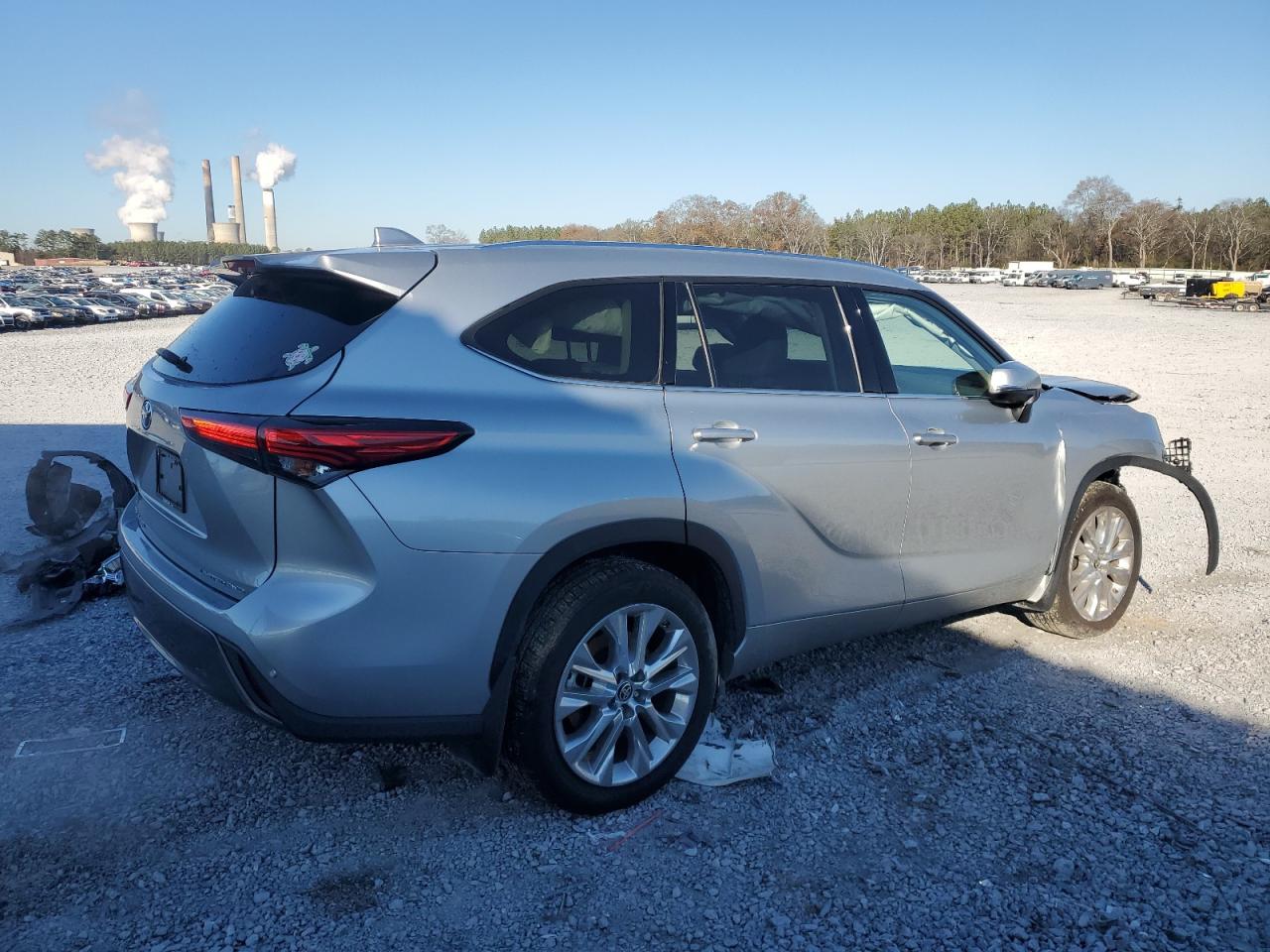 2022 TOYOTA HIGHLANDER LIMITED VIN:5TDDZRBH6NS563668