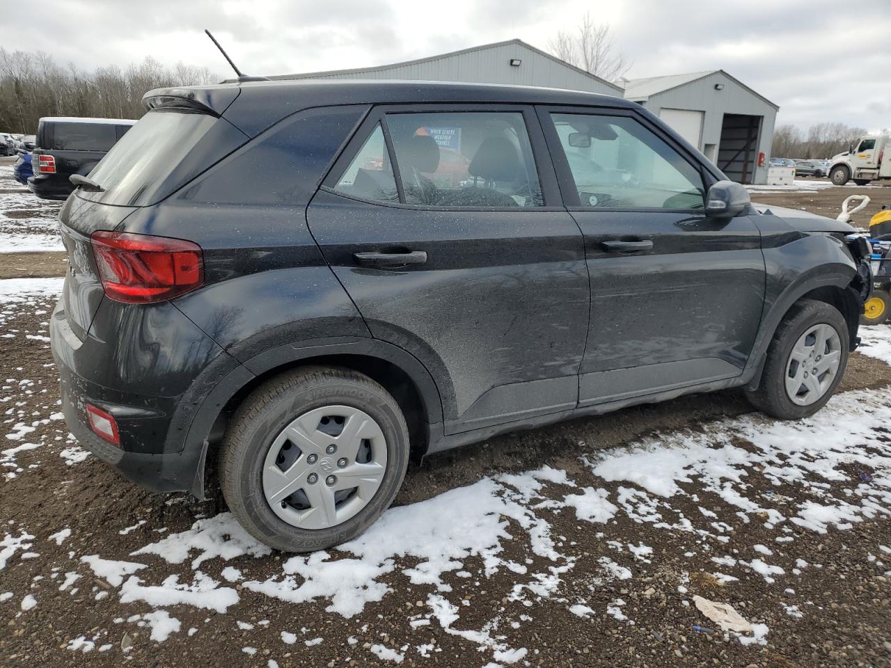 2024 HYUNDAI VENUE SE VIN:KMHRB8A32RU340048