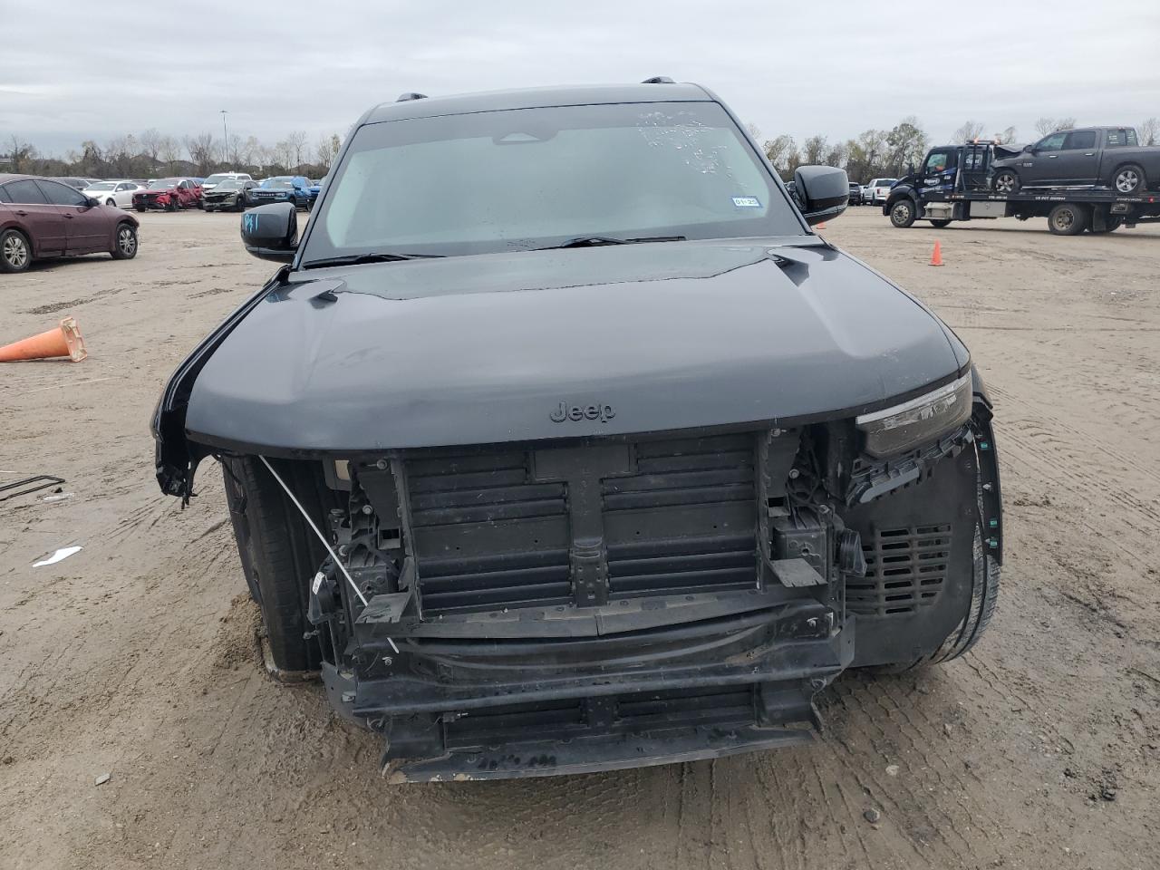 2023 JEEP GRAND CHEROKEE LIMITED VIN:1C4RJGBG1PC520871