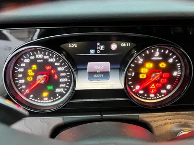 2016 Mercedes-Benz E 220 VIN: