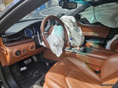 2016 Maserati Quattroporte VIN: