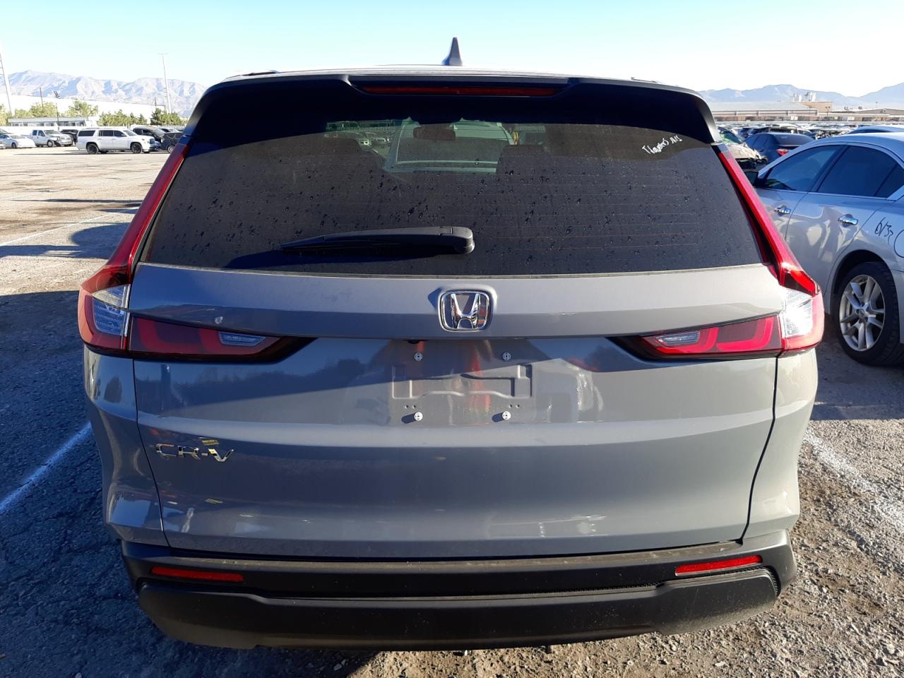 2024 HONDA CR-V LX VIN:2HKRS3H25RH302179