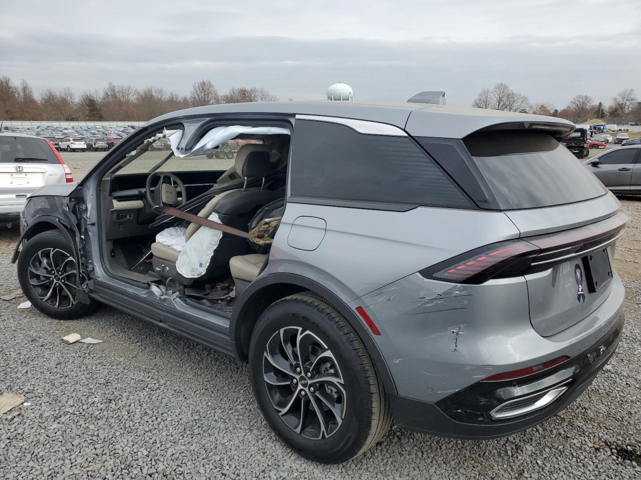 2024 LINCOLN NAUTILUS PREMIERE VIN:5LMPJ8J40RJ800860
