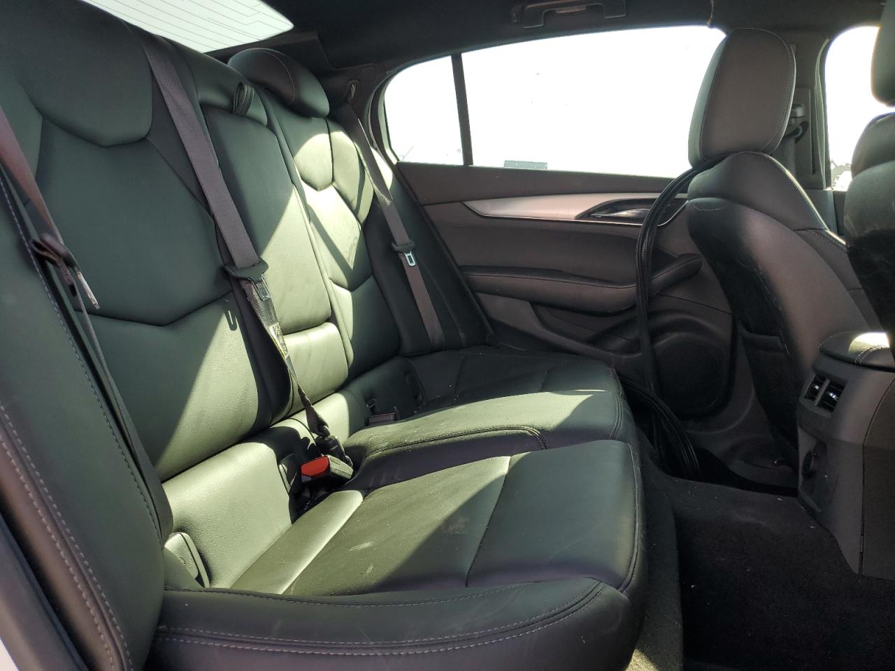 2022 CADILLAC CT5 LUXURY VIN:1G6DM5RK6N0136036