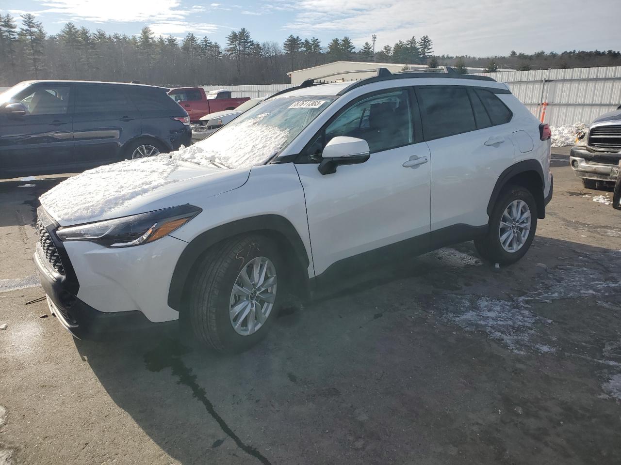 2024 TOYOTA COROLLA CROSS LE VIN:7MUCAABG0RV092477