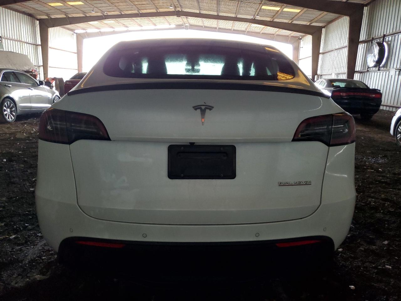 2022 TESLA MODEL Y  VIN:7SAYGDEF9NF539165