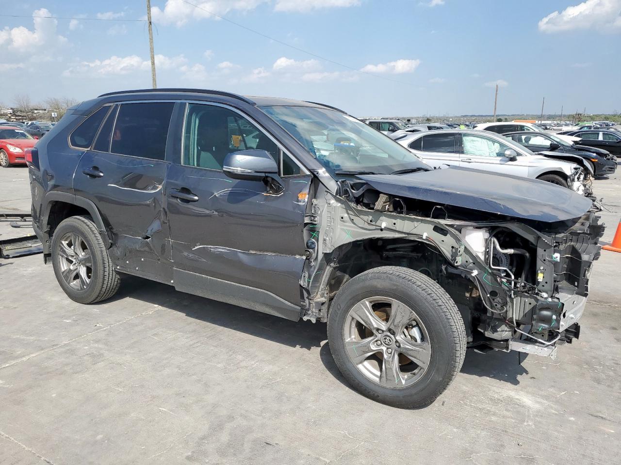 2024 TOYOTA RAV4 XLE VIN:2T3W1RFV2RC277693